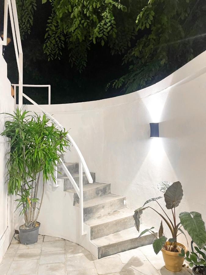 Moodhu Surf House Hotell Himmafushi Eksteriør bilde